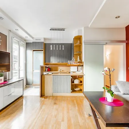 Cosy Flat Near Champs Elysees باريس